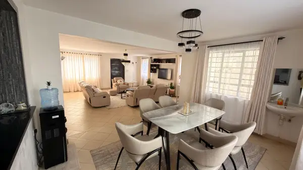 ✨ 5-BEDROOM 2-STOREY MAISONETTE + ATTIC/PRAYER ROOM FOR SALE✨ - Image 14