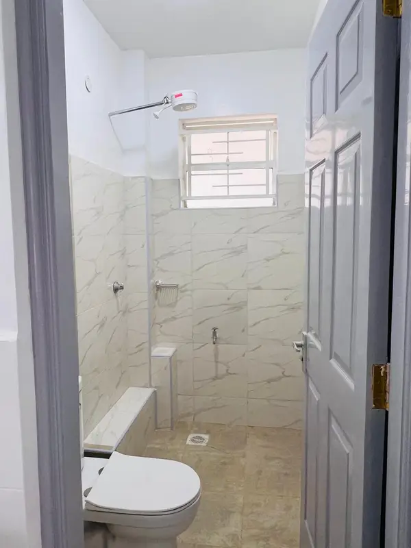 Azari suites - Spacious 2 bed in Riruta - Image 9