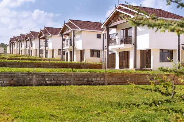 Serene Park-4 bedroom ultra modern villas - Image 2