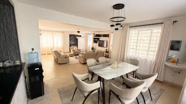 ✨ 5-BEDROOM 2-STOREY MAISONETTE + ATTIC/PRAYER ROOM FOR SALE✨ - Image 13