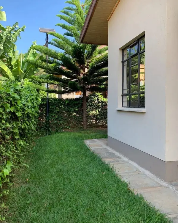 🏡 𝗖𝗔𝗦𝗔𝗠𝗜𝗔 𝗘𝗦𝗧𝗔𝗧𝗘 – 𝗝𝗢𝗦𝗞𝗔, 𝗞𝗔𝗡𝗚𝗨𝗡𝗗𝗢 𝗥𝗢𝗔 - Image 3