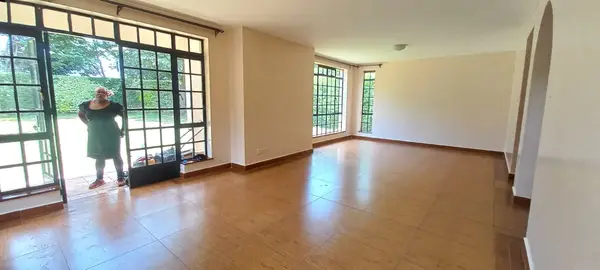 4 BEDROOM WITH SQ AVAILABLE TP LET IN EDENVILLE - Image 5