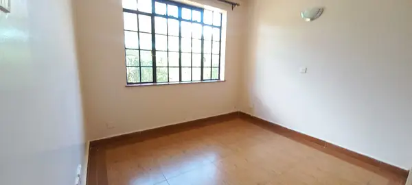 4 BEDROOM WITH SQ AVAILABLE TP LET IN EDENVILLE - Image 12