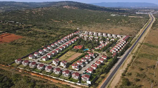 Serene Park-4 bedroom ultra modern villas - Image 4
