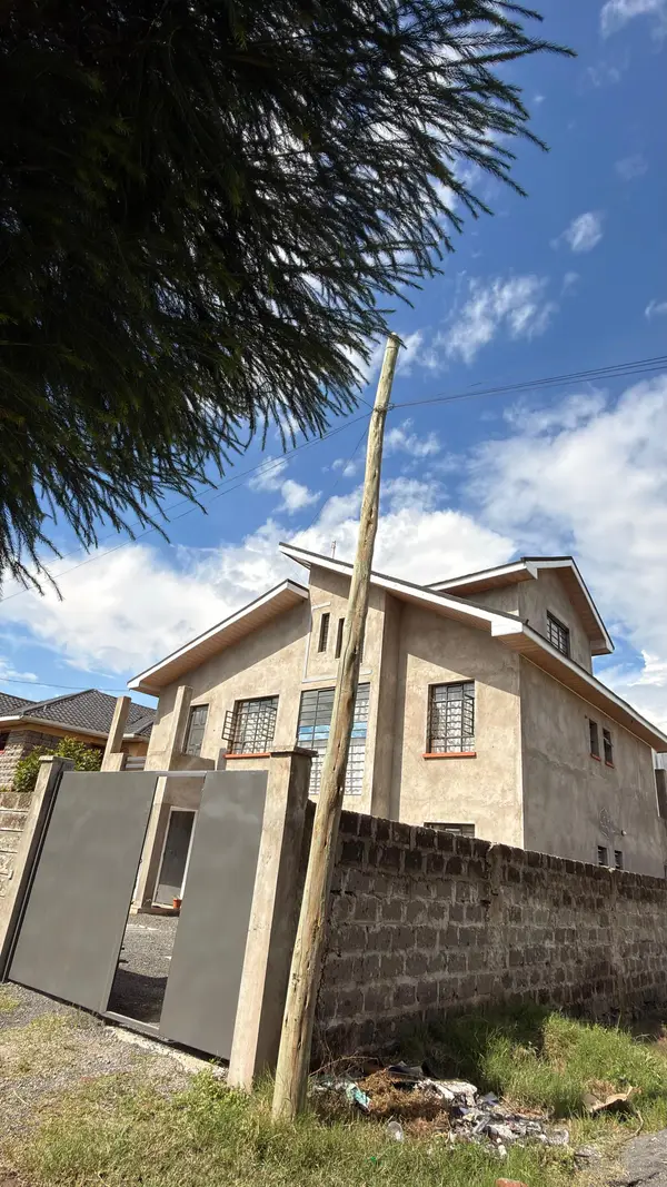 ✨ 5-BEDROOM 2-STOREY MAISONETTE + ATTIC/PRAYER ROOM FOR SALE✨ - Image 19
