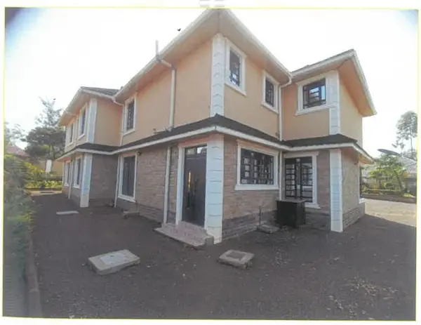 Five bedroom Maisonette in Kakamega Town - Image 2