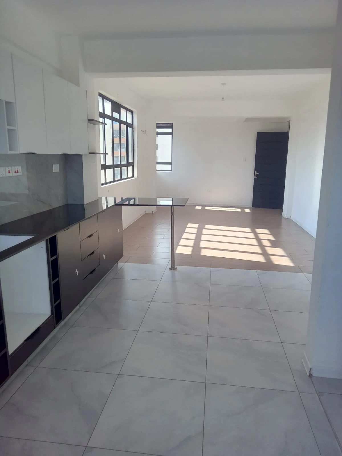 Main property image
