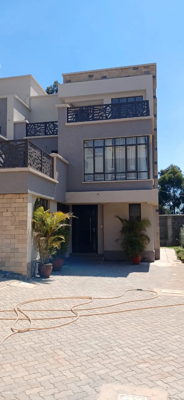 Main property image
