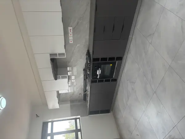 Modern One Bedroom Apartment for Rent