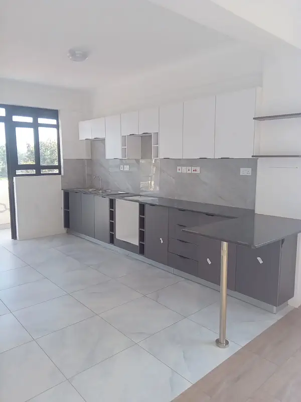 Modern 2-Bedroom Apartment for Rent - Image 8