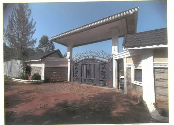 Five bedroom Maisonette in Kakamega Town - Image 9