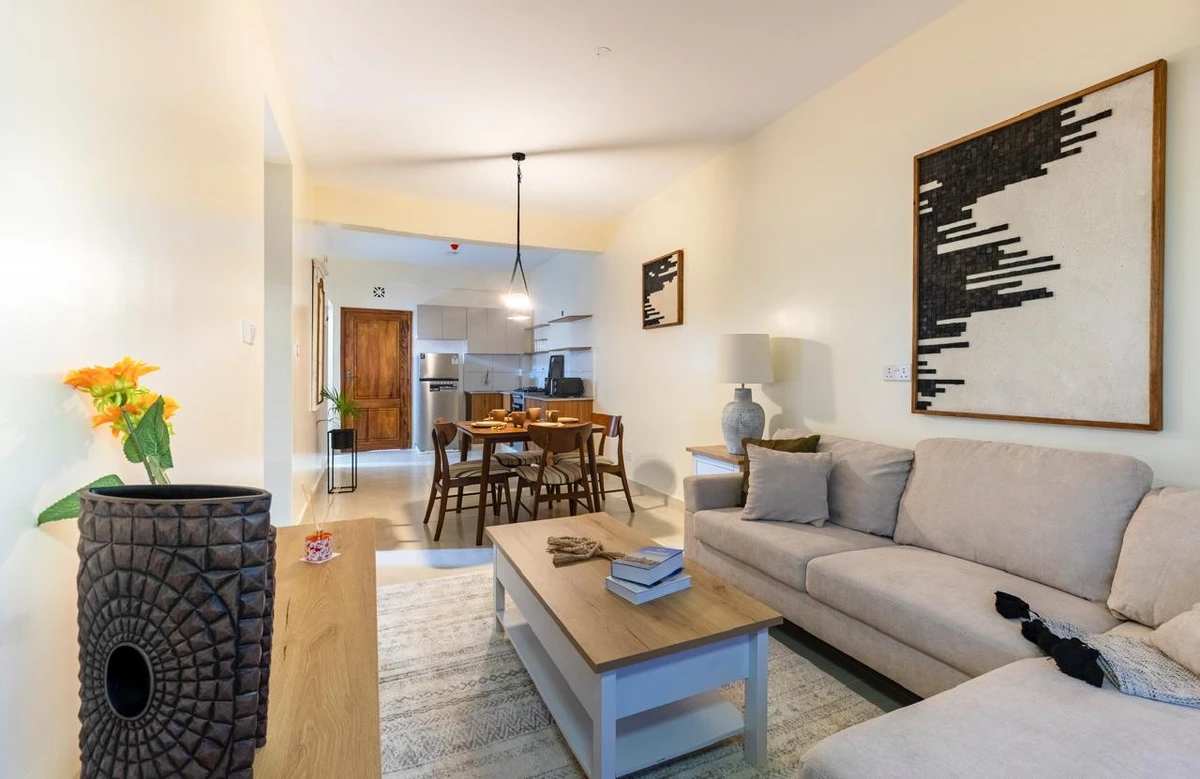 Main property image