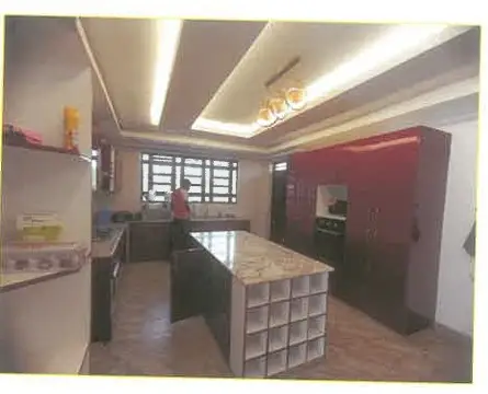 Five bedroom Maisonette in Kakamega Town - Image 4