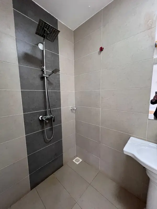 3 BEDROOM WITHOUT SQ AVAIBLE FOR SALE IN UTHIRU - Image 8