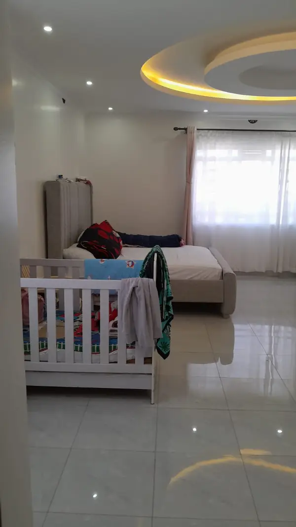 SPACIOUS 4-BEDROOM MANSION | UTAWALA AIRWAYS - Image 3
