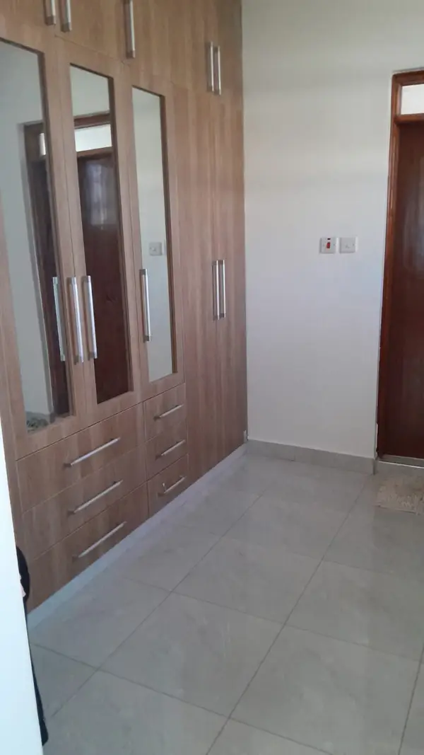 SPACIOUS 4-BEDROOM MANSION | UTAWALA AIRWAYS - Image 4